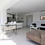 Versalles 7-32